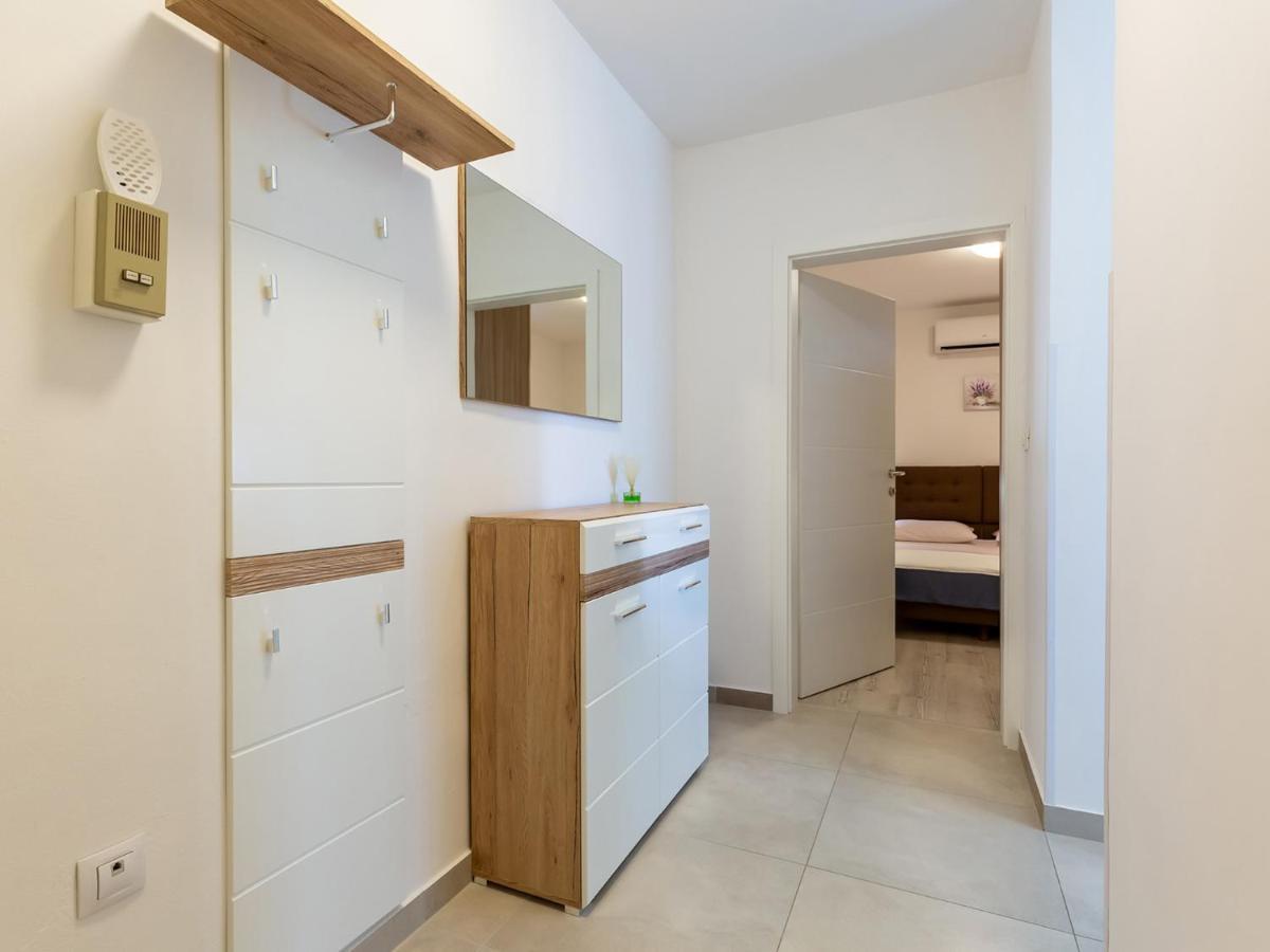 פורץ Amoroso Apartment 200M From Sea מראה חיצוני תמונה