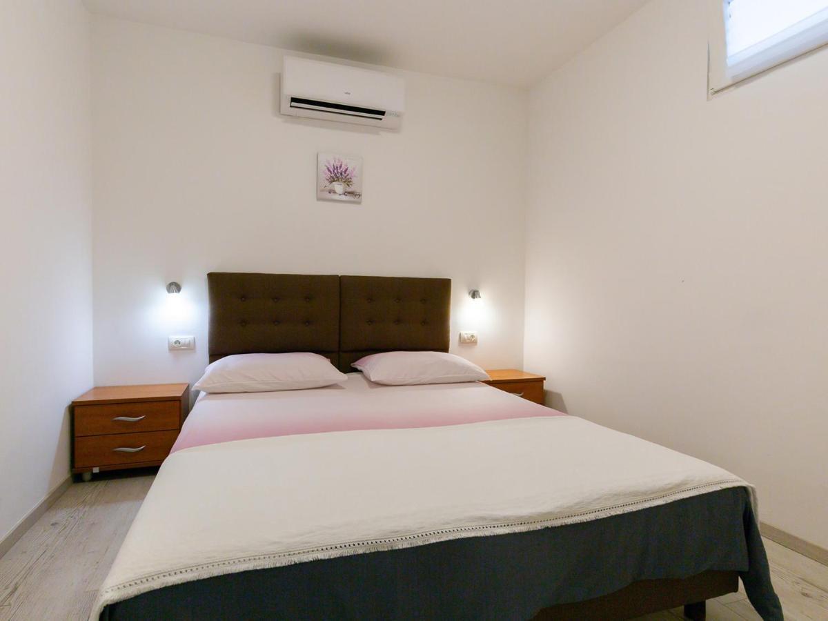 פורץ Amoroso Apartment 200M From Sea מראה חיצוני תמונה