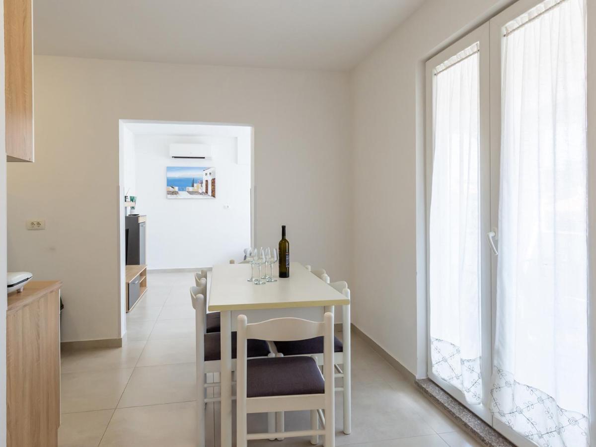 פורץ Amoroso Apartment 200M From Sea מראה חיצוני תמונה