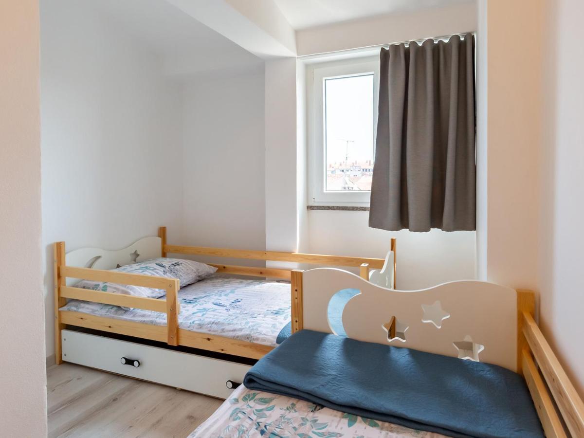 פורץ Amoroso Apartment 200M From Sea מראה חיצוני תמונה
